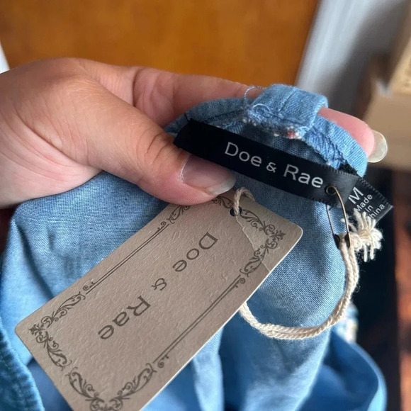 Doe & Rae Blue Denim-Look Ruffle Hem Tank - Picture 3 of 5